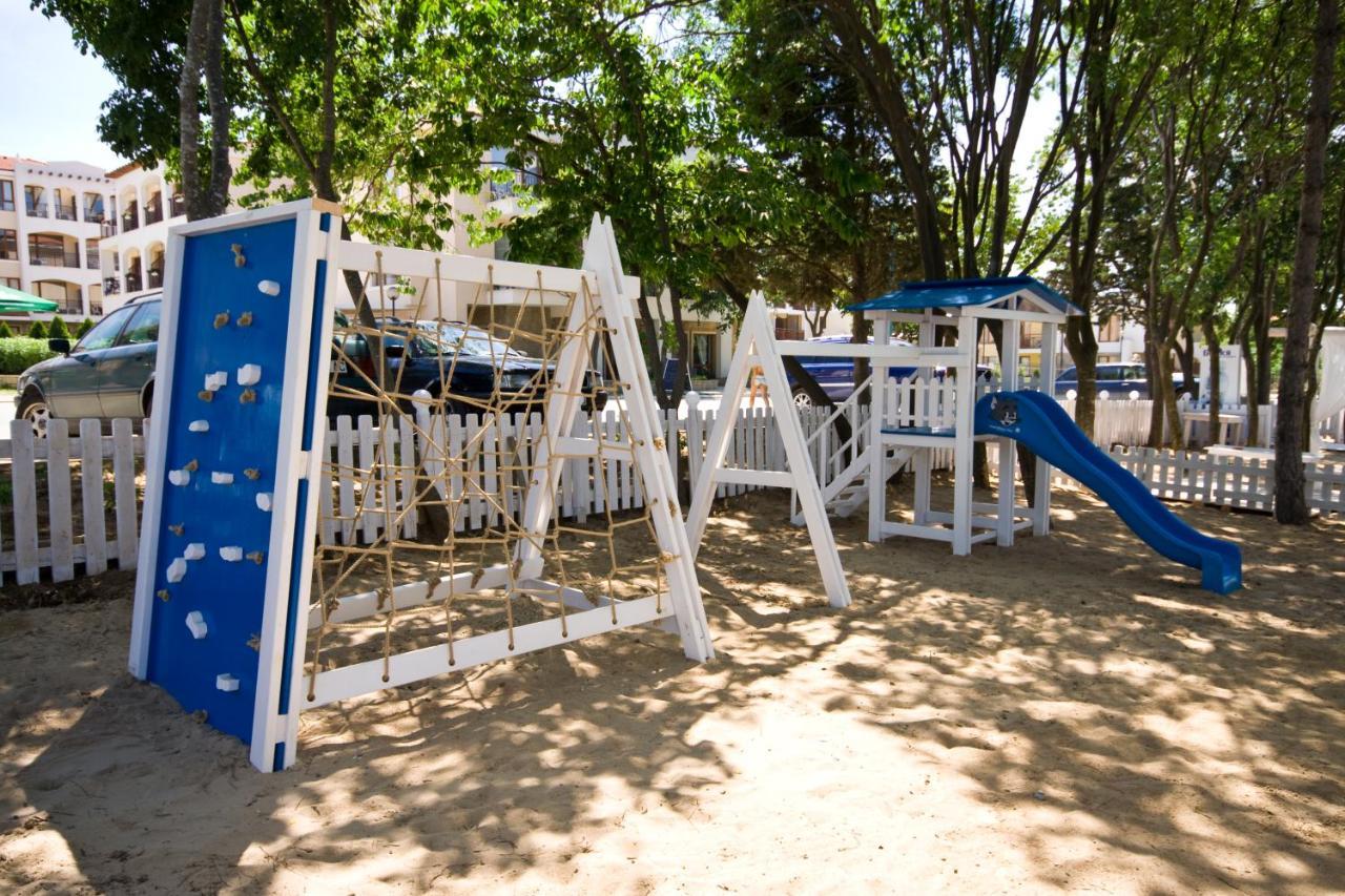 Paradise Bay Hotel Pomorie Exterior photo